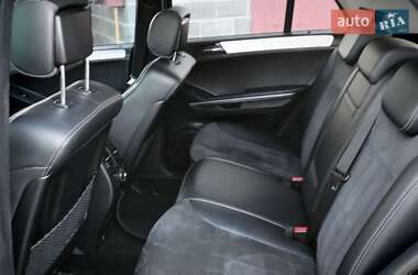 Позашляховик / Кросовер Mercedes-Benz M-Class 2005 в 