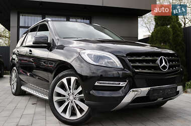 Внедорожник / Кроссовер Mercedes-Benz M-Class 2014 в 