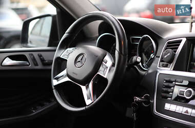 Внедорожник / Кроссовер Mercedes-Benz M-Class 2014 в 