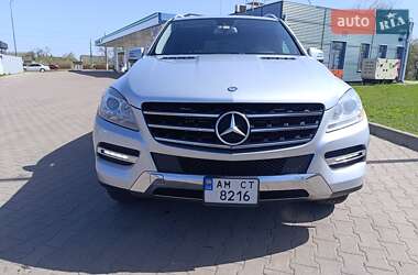 Внедорожник / Кроссовер Mercedes-Benz M-Class 2012 в 