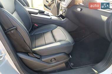 Внедорожник / Кроссовер Mercedes-Benz M-Class 2012 в 
