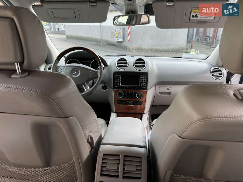 Внедорожник / Кроссовер Mercedes-Benz M-Class 2006 в Измаиле фото 13 Внедорожник / Кроссовер Mercedes-Benz M-Class 2006 в Измаиле