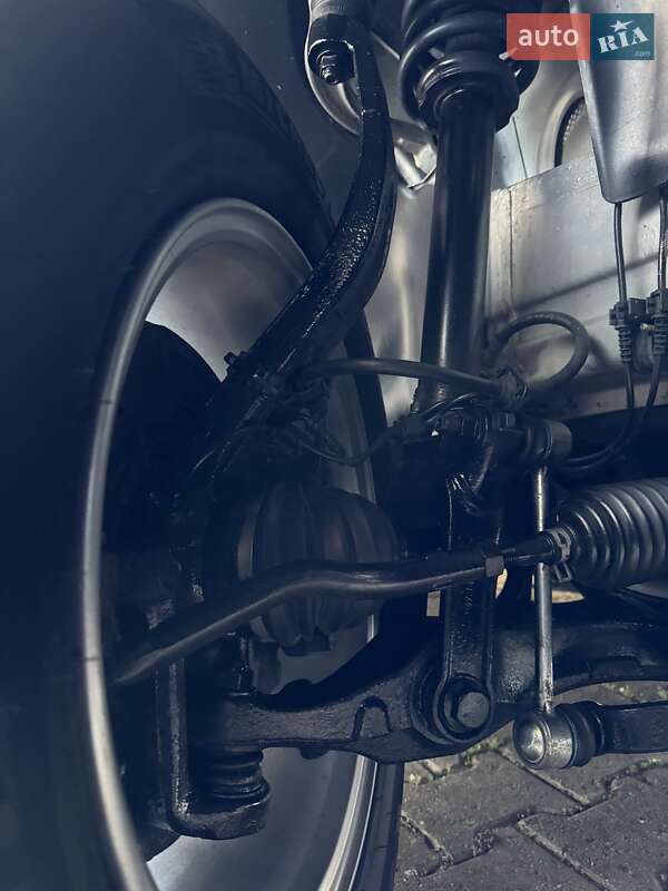 Внедорожник / Кроссовер Mercedes-Benz M-Class 2006 в Измаиле фото 17 Внедорожник / Кроссовер Mercedes-Benz M-Class 2006 в Измаиле