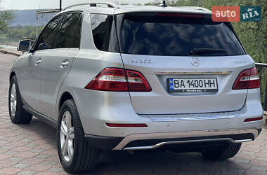 Внедорожник / Кроссовер Mercedes-Benz M-Class 2013 в 