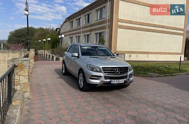 Внедорожник / Кроссовер Mercedes-Benz M-Class 2013 в 