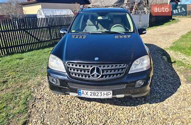 Внедорожник / Кроссовер Mercedes-Benz M-Class 2005 в 