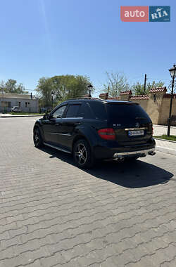 Внедорожник / Кроссовер Mercedes-Benz M-Class 2006 в 