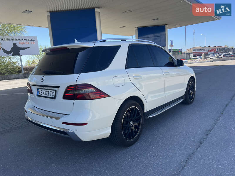Внедорожник / Кроссовер Mercedes-Benz M-Class 2012 в Запорожье