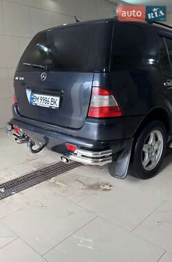 Внедорожник / Кроссовер Mercedes-Benz M-Class 1999 в 