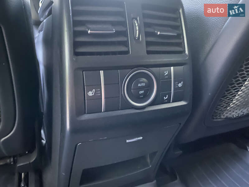 Внедорожник / Кроссовер Mercedes-Benz M-Class 2013 в Мукачево