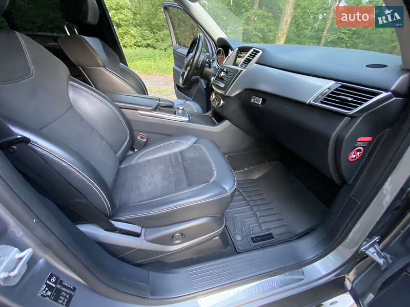 Внедорожник / Кроссовер Mercedes-Benz M-Class 2013 в Мукачево