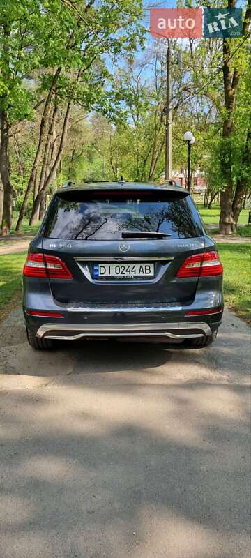 Внедорожник / Кроссовер Mercedes-Benz M-Class 2013 в Ирпене
