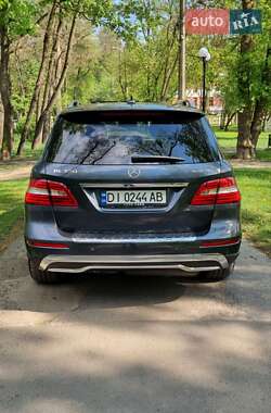 Внедорожник / Кроссовер Mercedes-Benz M-Class 2013 в 