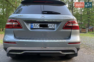 Внедорожник / Кроссовер Mercedes-Benz M-Class 2013 в 