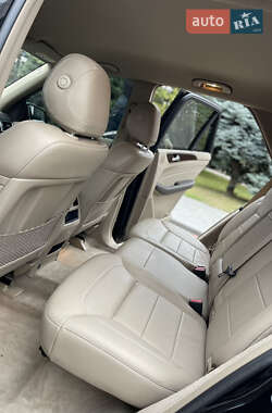 Внедорожник / Кроссовер Mercedes-Benz M-Class 2015 в 