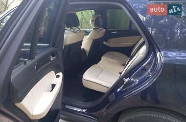 Позашляховик / Кросовер Mercedes-Benz M-Class 2015 в 