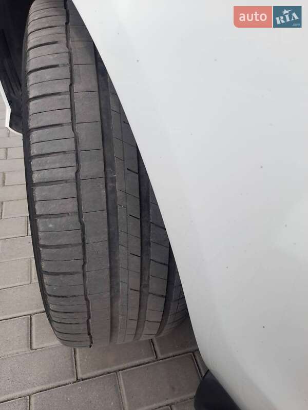 Внедорожник / Кроссовер Mercedes-Benz M-Class 2013 в Луцке