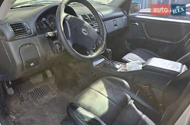 Позашляховик / Кросовер Mercedes-Benz M-Class 2003 в 