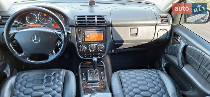 Позашляховик / Кросовер Mercedes-Benz M-Class 2004 в Києві