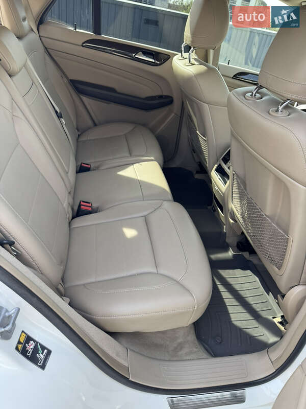 Внедорожник / Кроссовер Mercedes-Benz M-Class 2012 в Киеве фото 8 Внедорожник / Кроссовер Mercedes-Benz M-Class 2012 в Киеве