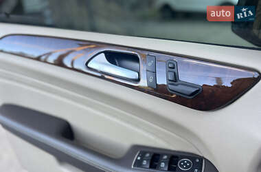 Внедорожник / Кроссовер Mercedes-Benz M-Class 2012 в 