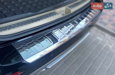 Внедорожник / Кроссовер Mercedes-Benz M-Class 2012 в 