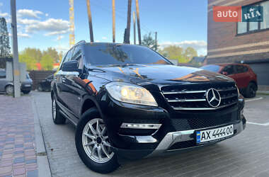 Внедорожник / Кроссовер Mercedes-Benz M-Class 2012 в 