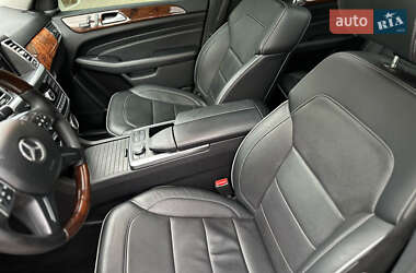 Внедорожник / Кроссовер Mercedes-Benz M-Class 2013 в 