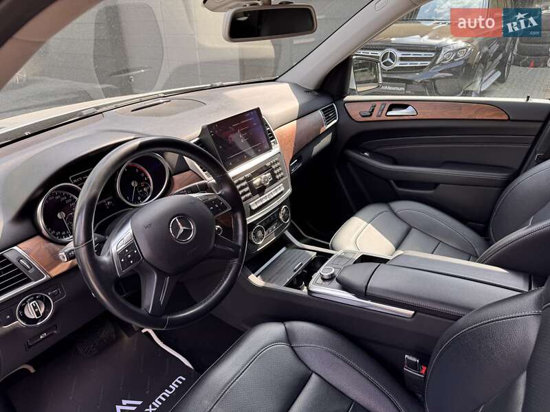 Внедорожник / Кроссовер Mercedes-Benz M-Class 2013 в Одессе