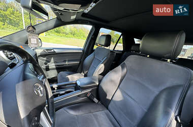 Внедорожник / Кроссовер Mercedes-Benz M-Class 2010 в 