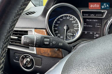 Внедорожник / Кроссовер Mercedes-Benz M-Class 2011 в 