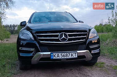 Внедорожник / Кроссовер Mercedes-Benz M-Class 2013 в 
