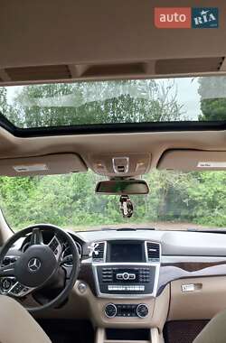 Внедорожник / Кроссовер Mercedes-Benz M-Class 2014 в 