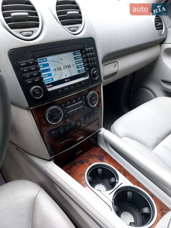 Позашляховик / Кросовер Mercedes-Benz M-Class 2007 в Києві