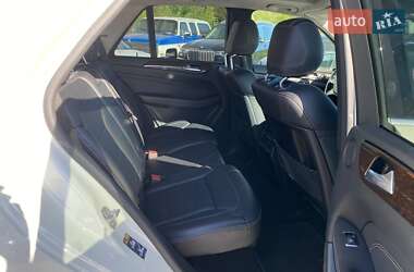 Внедорожник / Кроссовер Mercedes-Benz M-Class 2013 в 