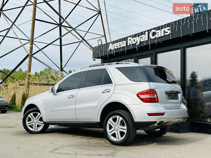 Внедорожник / Кроссовер Mercedes-Benz M-Class 2011 в Харькове