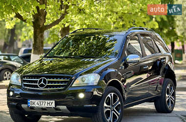 Внедорожник / Кроссовер Mercedes-Benz M-Class 2007 в Межгорье