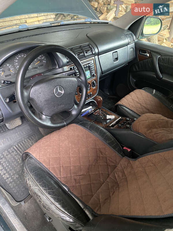 Внедорожник / Кроссовер Mercedes-Benz M-Class 2000 в Тячеве