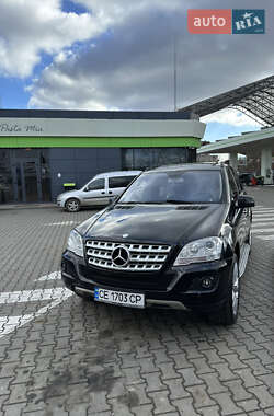 Внедорожник / Кроссовер Mercedes-Benz M-Class 2006 в 