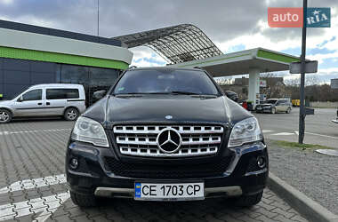Внедорожник / Кроссовер Mercedes-Benz M-Class 2006 в 