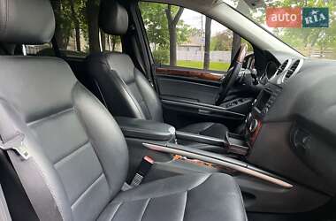 Внедорожник / Кроссовер Mercedes-Benz M-Class 2011 в 