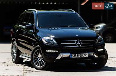 Позашляховик / Кросовер Mercedes-Benz M-Class 2012 в Кам'янському