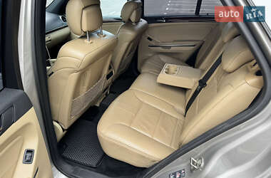 Позашляховик / Кросовер Mercedes-Benz M-Class 2009 в 