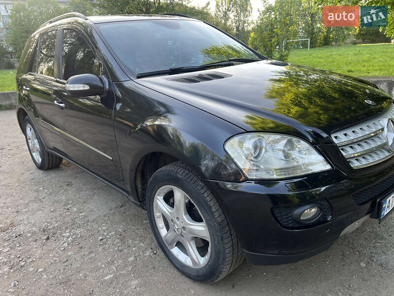 Позашляховик / Кросовер Mercedes-Benz M-Class 2006 в Надвірній