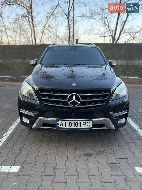 Mercedes-Benz M-Class 2014