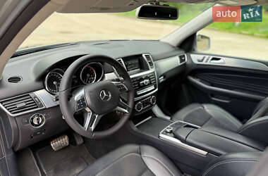Внедорожник / Кроссовер Mercedes-Benz M-Class 2014 в 