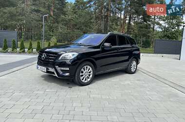 Внедорожник / Кроссовер Mercedes-Benz M-Class 2014 в 
