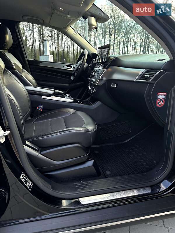 Позашляховик / Кросовер Mercedes-Benz M-Class 2014 в Ковелі