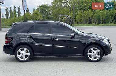 Внедорожник / Кроссовер Mercedes-Benz M-Class 2006 в 