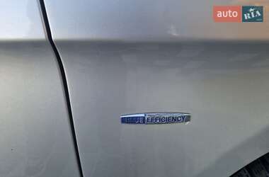 Позашляховик / Кросовер Mercedes-Benz M-Class 2011 в 